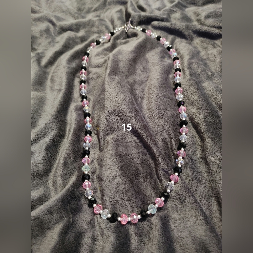 Elegant Pink and Black Beaded Necklace
